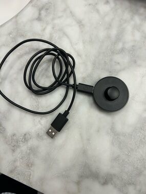 Oura Ring Gen3 charger size 8.